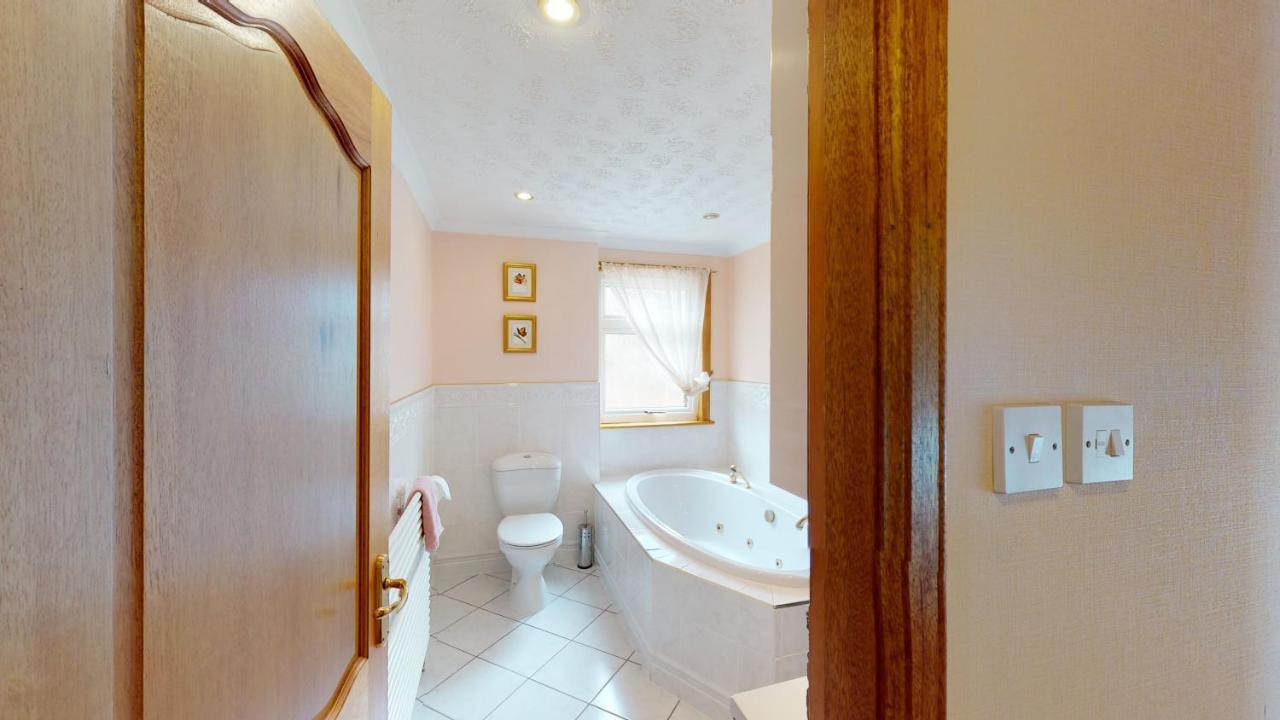 Puffins Nest Villa Gardenstown Eksteriør bilde