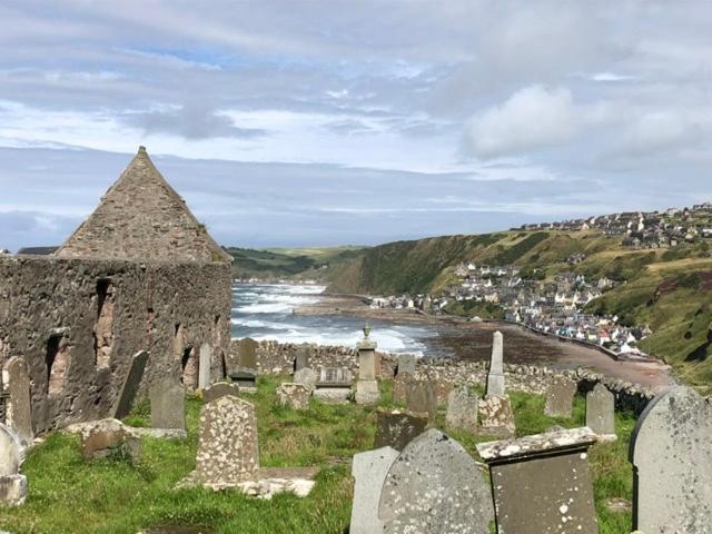 Puffins Nest Villa Gardenstown Eksteriør bilde
