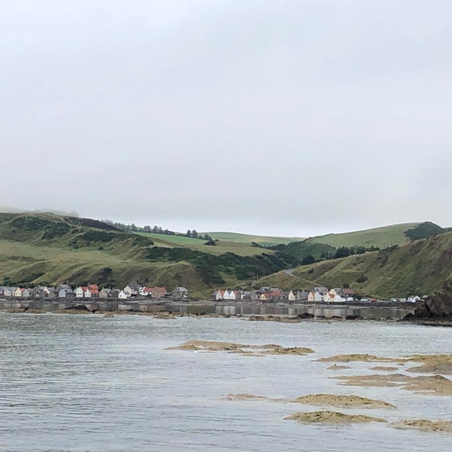 Puffins Nest Villa Gardenstown Eksteriør bilde